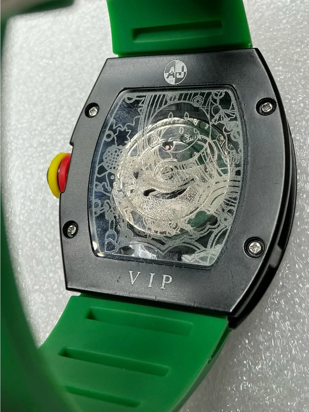 AJ’s VIP Unisex Green Novelty Smiley Dial Watch